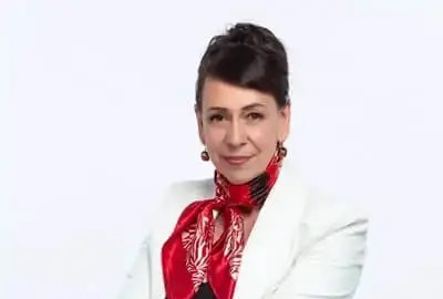 Dr Glynis